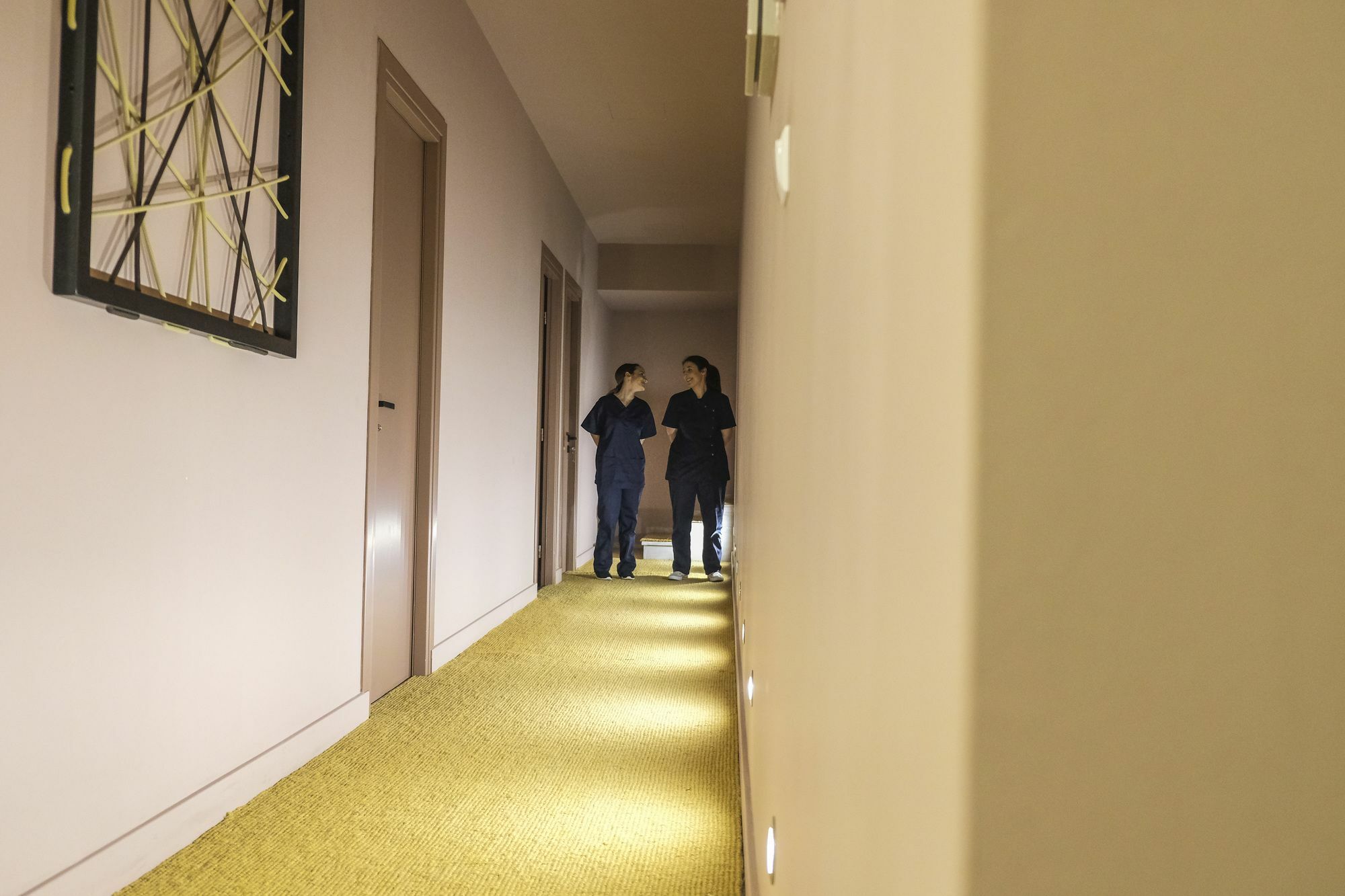 Lotus Center Apartments Атина Екстериор снимка
